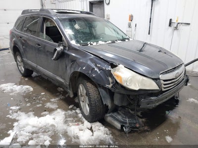 SUBARU OUTBACK 2010