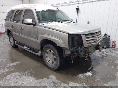 CADILLAC ESCALADE 2002