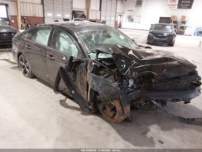 HONDA ACCORD HYBRID 2025