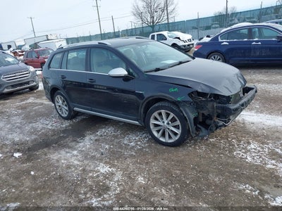 VOLKSWAGEN GOLF ALLTRACK 2017
