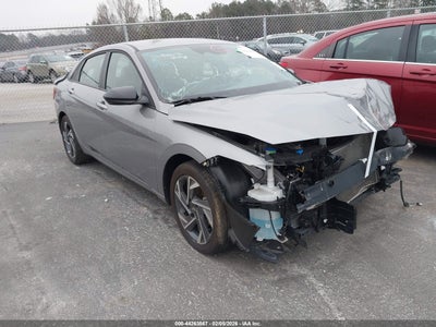 HYUNDAI ELANTRA 2025