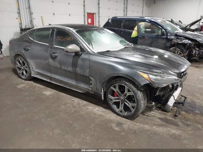 KIA STINGER 2019