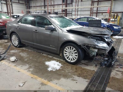 FORD FUSION HYBRID 2011