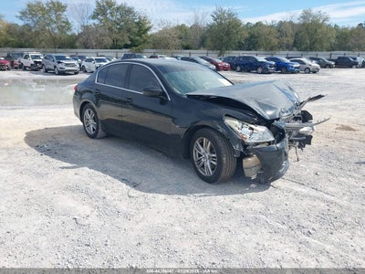 INFINITI Q40 2015