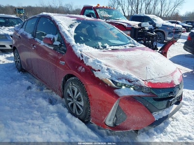 TOYOTA PRIUS PRIME 2017
