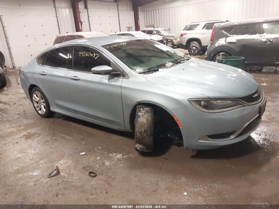 CHRYSLER 200 2015