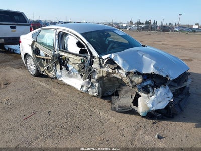 FORD FUSION ENERGI 2016