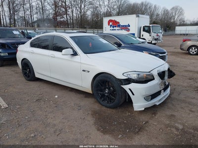 BMW 528I 2011