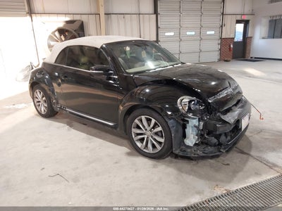 VOLKSWAGEN BEETLE 2013