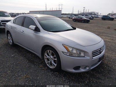 NISSAN MAXIMA 2014