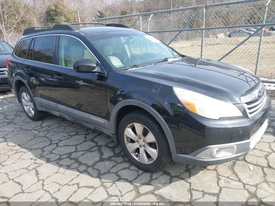 SUBARU OUTBACK 2010
