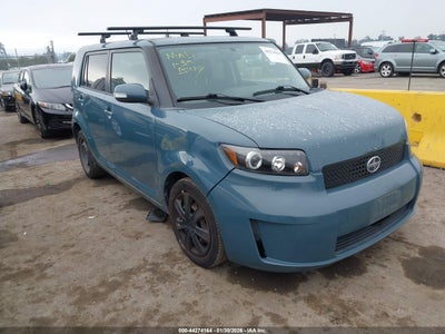 SCION XB 2008