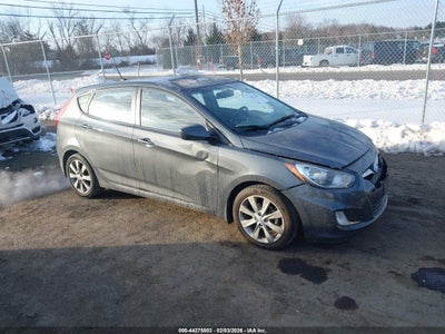 HYUNDAI ACCENT 2012