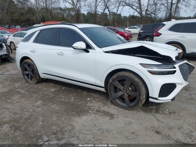 GENESIS GV70 2025