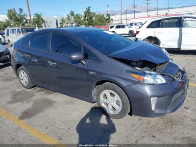 TOYOTA PRIUS PLUG-IN 2014