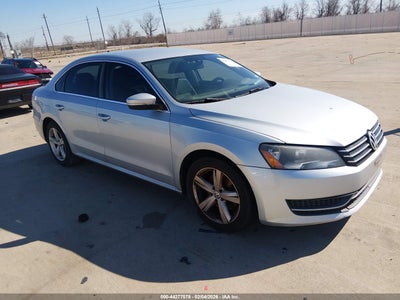VOLKSWAGEN PASSAT 2014