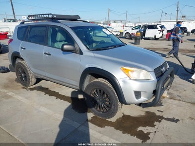 TOYOTA RAV4 2011