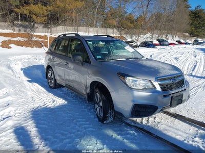 SUBARU FORESTER 2017