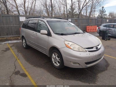 TOYOTA SIENNA 2006