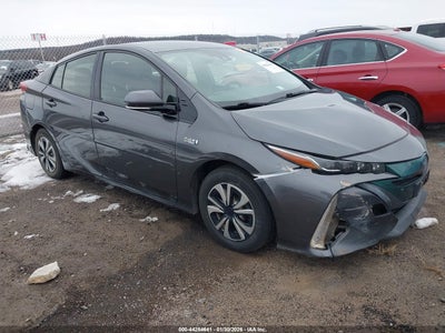 TOYOTA PRIUS PRIME 2017