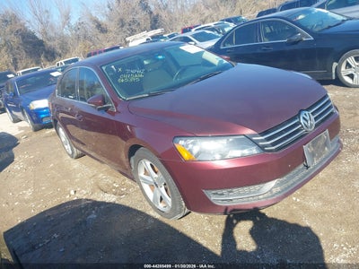VOLKSWAGEN PASSAT 2012