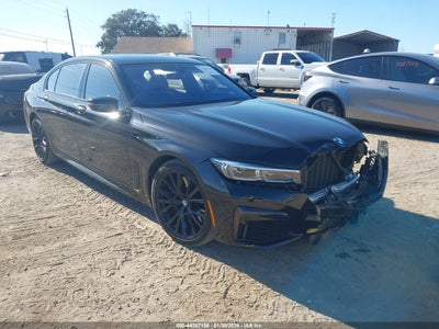 BMW M760I 2021