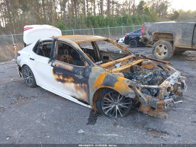 TOYOTA CAMRY 2019