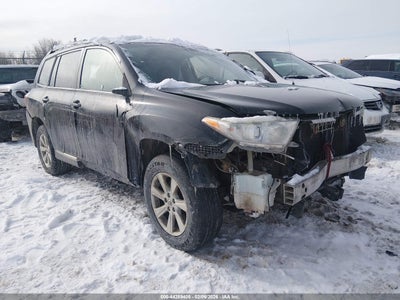 TOYOTA HIGHLANDER 2013