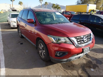 NISSAN PATHFINDER 2017