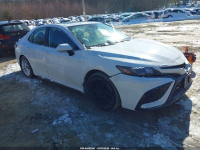 TOYOTA CAMRY 2021