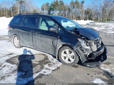 TOYOTA SIENNA 2017