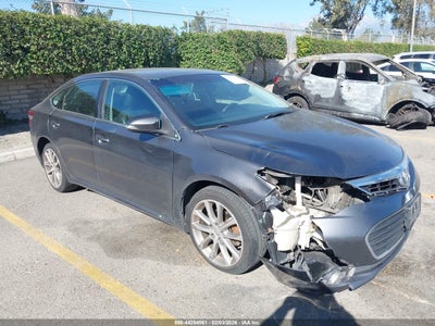 TOYOTA AVALON 2015