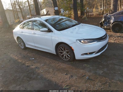 CHRYSLER 200 2015