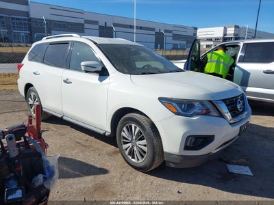 NISSAN PATHFINDER 2019