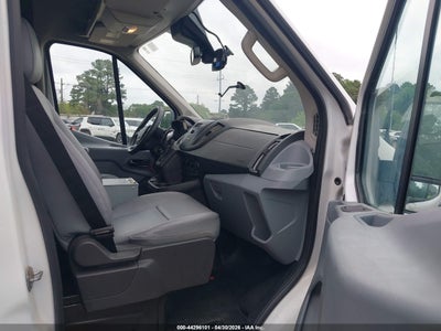 FORD TRANSIT-150 2018