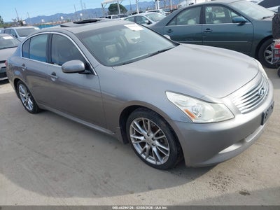 INFINITI G35 2008