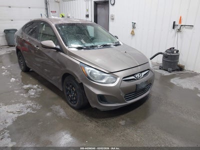 HYUNDAI ACCENT 2012