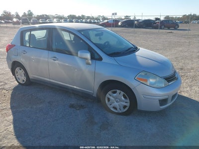 NISSAN VERSA 2011