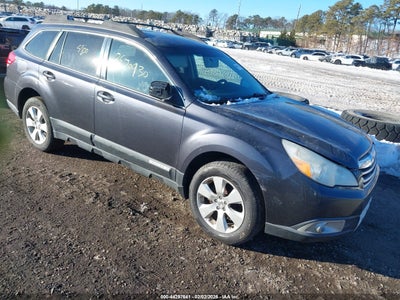 SUBARU OUTBACK 2011