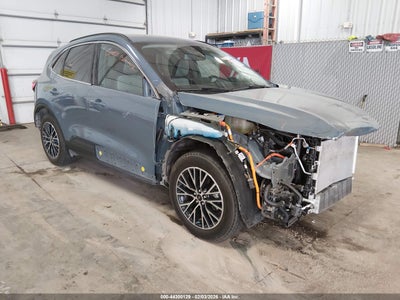 FORD ESCAPE 2023