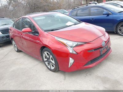 TOYOTA PRIUS 2018