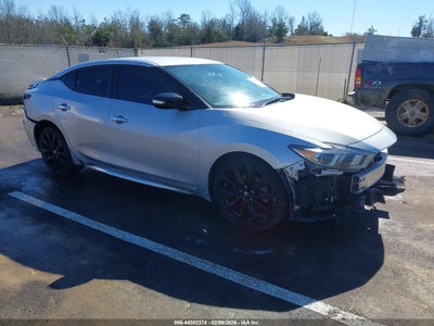 NISSAN MAXIMA 2017