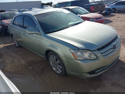 TOYOTA AVALON 2005