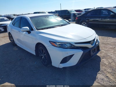 TOYOTA CAMRY 2018
