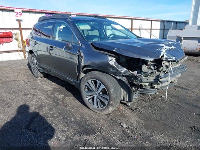SUBARU OUTBACK 2018