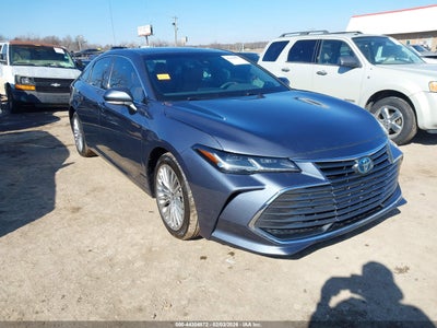 TOYOTA AVALON 2020