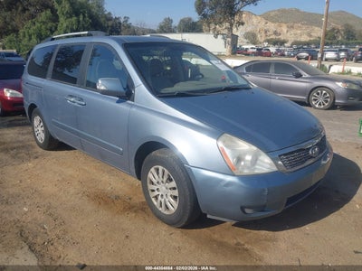 KIA SEDONA 2011