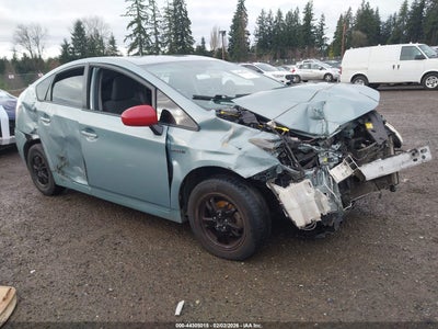 TOYOTA PRIUS 2013