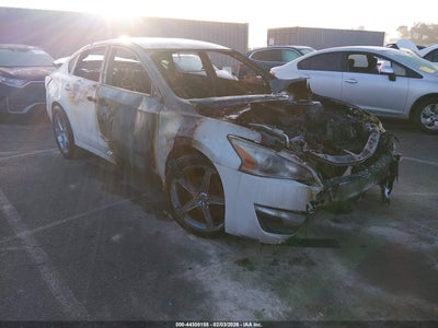 NISSAN ALTIMA 2015