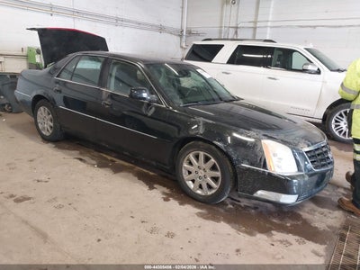 CADILLAC DTS 2011